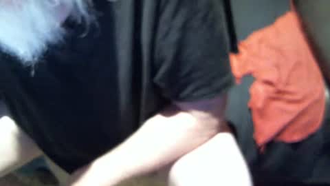 .     y e l l o w s n a k e s       . online show from October 17, 2025, 9:01 am