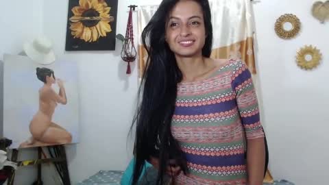 Snapshot of yemaya_28 chatting on December 9, 2024, 1:02 pm Yemaya 28 online show from December 9, 2024, 1:02 pm