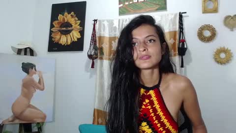 Snapshot of yemaya_28 chatting on February 24, 2025, 11:10 am Yemaya 28 online show from February 24, 2025, 11:10 am