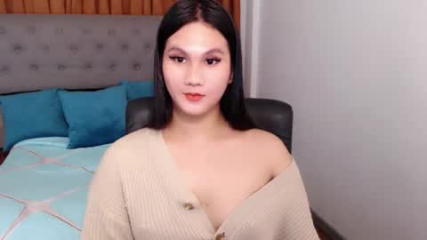 Snapshot of yen_bente chatting on October 15, 2025, 4:29 pm Yen online show from October 15, 2025, 4:29 pm