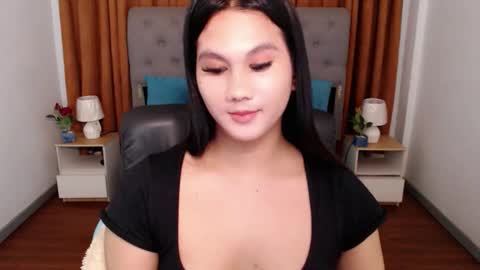 Snapshot of yen_bente chatting on October 26, 2025, 2:39 am Yen online show from October 26, 2025, 2:39 am