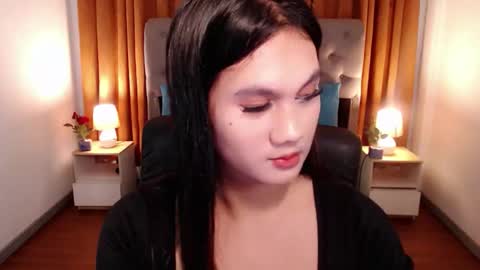 Snapshot of yen_bente chatting on October 30, 2025, 1:40 am Yen online show from October 30, 2025, 1:40 am