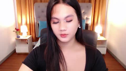 Snapshot of yen_bente chatting on October 31, 2025, 3:07 am Yen online show from October 31, 2025, 3:07 am