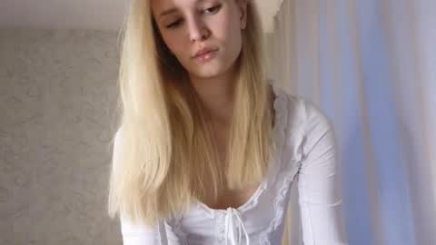 Yenna online show from March 25, 2026, 4:07 am