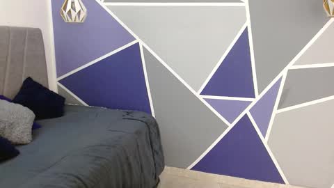 Yera  online show from October 27, 2025, 12:31 pm