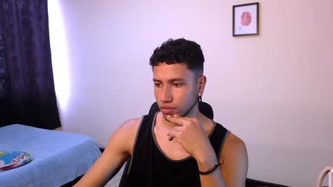 Snapshot of yerfon_s1 chatting on December 11, 2024, 5:59 pm Yeff ind. model online show from December 11, 2024, 5:59 pm