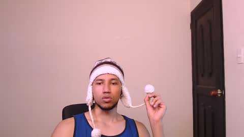 Snapshot of yerfon_s1 chatting on December 28, 2024, 6:29 pm Yeff ind. model online show from December 28, 2024, 6:29 pm