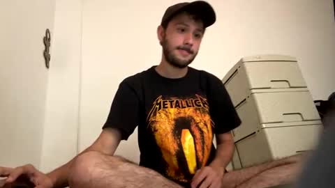 Yero online show from November 21, 2025, 8:07 pm