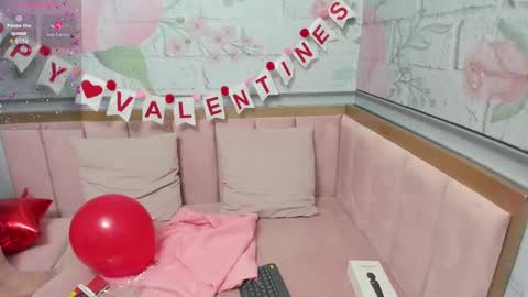 yess__daddy online show from February 14, 2025, 10:17 am