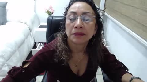Snapshot of yessilatin chatting on September 12, 2025, 1:28 am jessy online show from September 12, 2025, 1:28 am