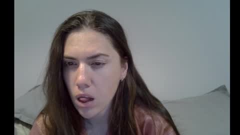 Kira online show from October 8, 2025, 12:03 pm