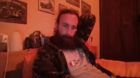 Snapshot of yeti_92 chatting on January 28, 2025, 5:35 pm yeti_92 online show from January 28, 2025, 5:35 pm