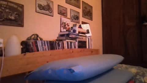 Snapshot of yeti_92 chatting on March 5, 2025, 5:29 pm yeti_92 online show from March 5, 2025, 5:29 pm