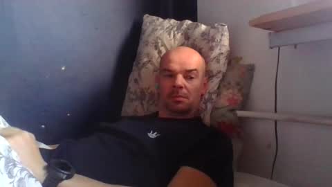 Snapshot of yewloo chatting on October 25, 2025, 5:59 am yewloo online show from October 25, 2025, 5:59 am