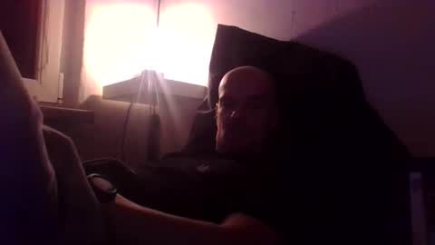 Snapshot of yewloo chatting on November 19, 2025, 3:45 pm yewloo online show from November 19, 2025, 3:45 pm