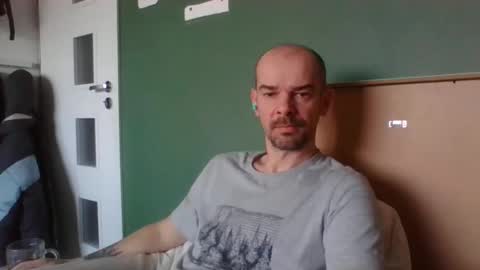 Snapshot of yewloo chatting on January 6, 2026, 7:34 am yewloo online show from January 6, 2026, 7:34 am