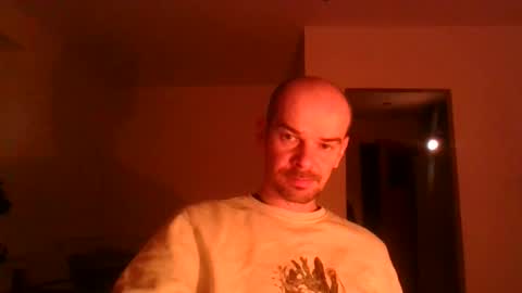 Snapshot of yewloo chatting on January 18, 2026, 3:38 pm yewloo online show from January 18, 2026, 3:38 pm