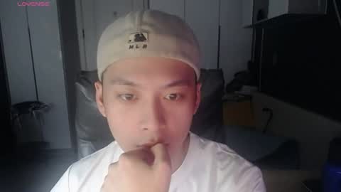 Snapshot of yichen009 chatting on July 22, 2026, 7:38 pm yichen009 online show from July 22, 2026, 7:38 pm