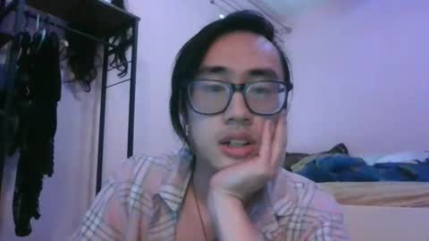 Snapshot of yin476 chatting on October 22, 2025, 9:36 pm yin476 online show from October 22, 2025, 9:36 pm