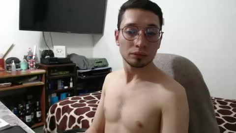 yinmao08 online show from February 28, 2026, 12:22 am