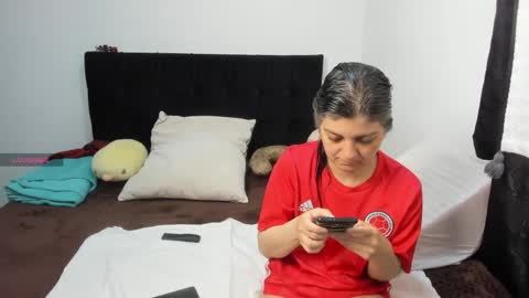 Snapshot of yinyyanghot chatting on October 14, 2025, 9:10 am yinyyanghot online show from October 14, 2025, 9:10 am