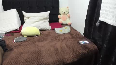 Snapshot of yinyyanghot chatting on October 16, 2025, 10:49 am yinyyanghot online show from October 16, 2025, 10:49 am