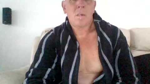 ykk769 online show from September 18, 2025, 6:15 am