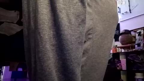 yn2238 online show from September 22, 2025, 2:13 am