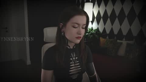 ynnenbrynn online show from January 15, 2025, 7:05 am