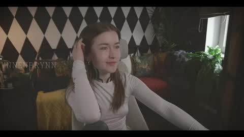 ynnenbrynn online show from March 7, 2025, 3:51 am