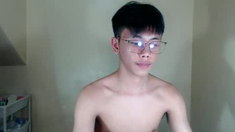 ynotyu online show from November 13, 2025, 11:20 am