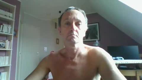 Snapshot of yoannsexmalo chatting on September 26, 2025, 9:24 am Yoann online show from September 26, 2025, 9:24 am
