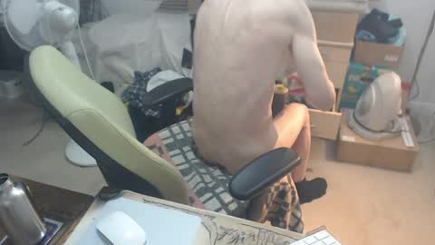 Snapshot of yogaman010173 chatting on May 30, 2026, 12:08 am yogaman online show from May 30, 2026, 12:08 am