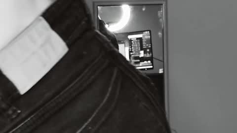 yoka_paradoxxx online show from October 10, 2025, 5:28 am