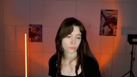 yoka_paradoxxx online show from October 15, 2025, 5:40 am