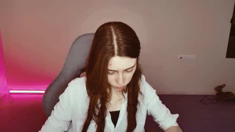 Snapshot of yoka_paradoxxx chatting on February 27, 2026, 10:04 am yoka_paradoxxx online show from February 27, 2026, 10:04 am