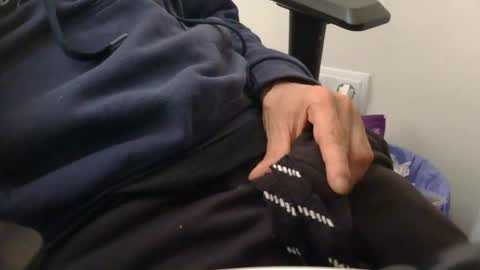 yokaxondoo online show from April 2, 2026, 2:20 am