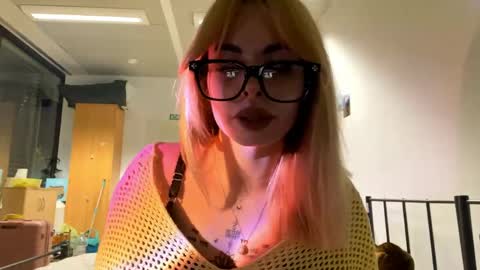 Lilith online show from March 26, 2026, 7:19 pm