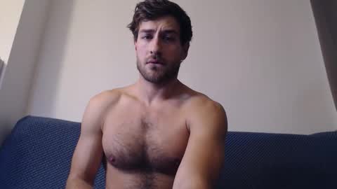 Yoooups online show from December 1, 2025, 4:23 pm