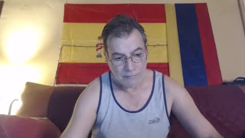 Snapshot of yosep44 chatting on December 27, 2024, 11:28 am yosep online show from December 27, 2024, 11:28 am