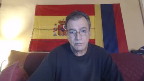 Snapshot of yosep44 chatting on March 7, 2025, 10:45 am yosep online show from March 7, 2025, 10:45 am