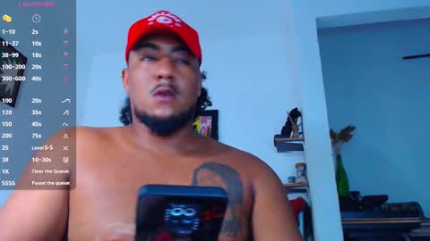 Snapshot of yosoy_enzo2020 chatting on October 16, 2025, 3:29 am Enzo online show from October 16, 2025, 3:29 am