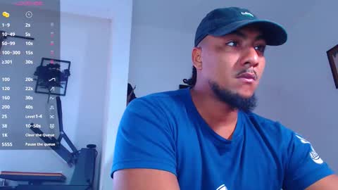 Snapshot of yosoy_enzo2020 chatting on October 27, 2025, 12:31 pm Enzo online show from October 27, 2025, 12:31 pm