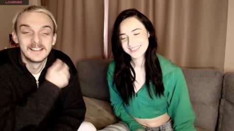 LexieNate online show from October 5, 2025, 7:17 am