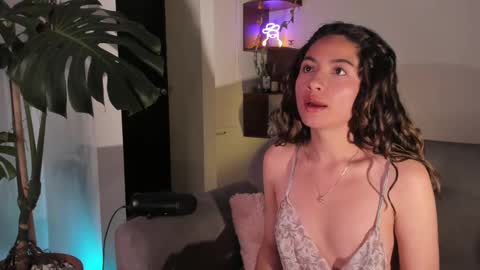 Mar  online show from February 18, 2025, 2:38 am