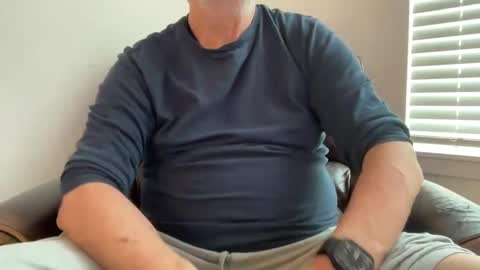 Snapshot of yougogirl_3 chatting on January 3, 2025, 3:44 pm Colorado Guy Straight online show from January 3, 2025, 3:44 pm