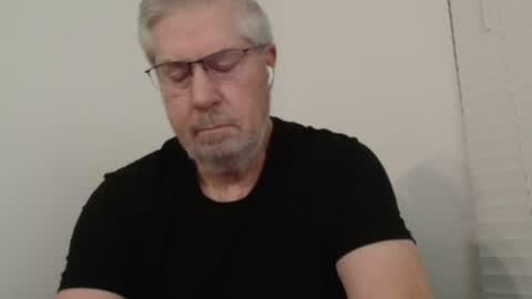 Snapshot of yougogirl_3 chatting on January 14, 2025, 12:45 pm Colorado Guy Straight online show from January 14, 2025, 12:45 pm