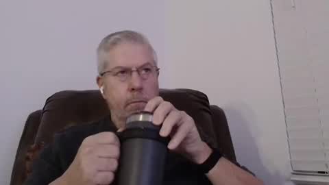 Snapshot of yougogirl_3 chatting on January 28, 2025, 1:27 pm Colorado Guy Straight online show from January 28, 2025, 1:27 pm
