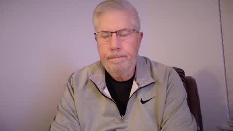 Snapshot of yougogirl_3 chatting on March 7, 2025, 12:01 pm Colorado Guy Straight online show from March 7, 2025, 12:01 pm
