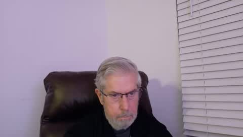 Snapshot of yougogirl_3 chatting on September 21, 2025, 11:34 am Colorado Guy Straight online show from September 21, 2025, 11:34 am